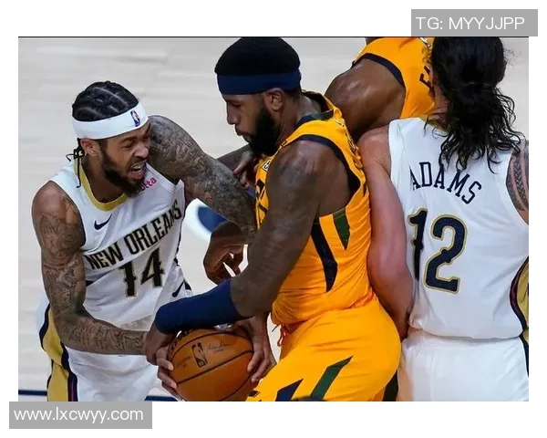 底特律活塞与波士顿凯尔特人激战正酣谁能在NBA赛场上笑到最后 底特律活塞与波士顿凯尔特人激战正酣谁能在NBA赛场上笑到最后